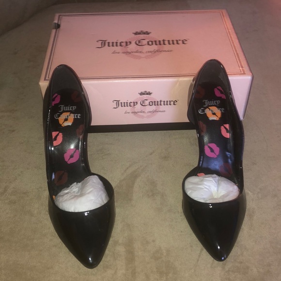 Juicy Couture Shoes - Juicy Couture 4” Black Pumps